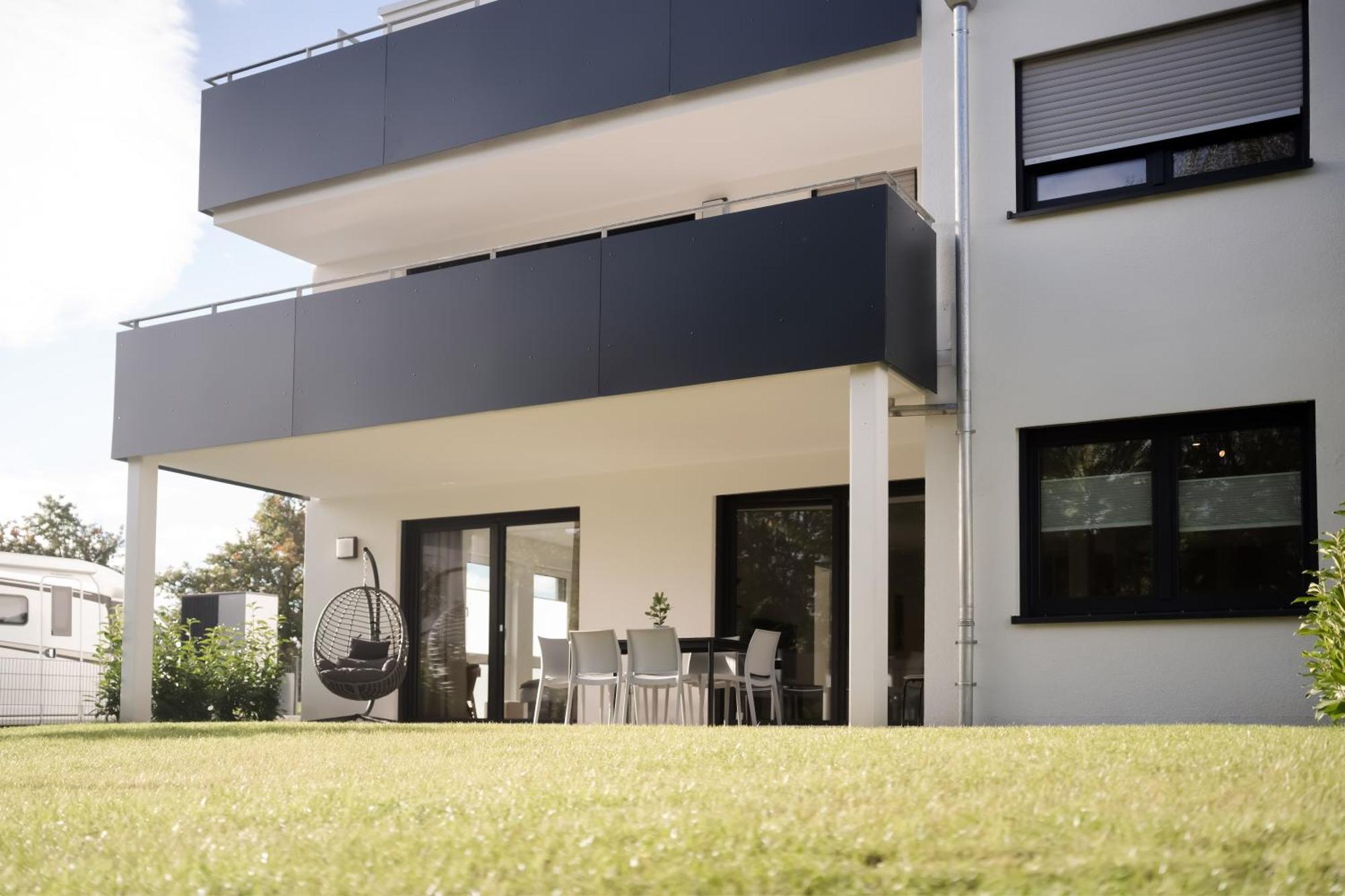 Apartamento Lamiacasa Grande 140Qm Family-Business Groups-Airport-Fair-Uni-Base Stuttgart Exterior foto